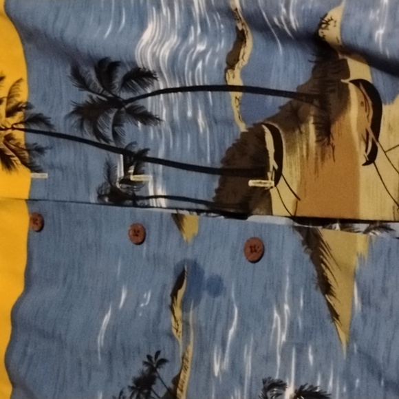Vintage Maui Maui Hawaiian Print Shirt - Yellow and Blue - Picture 3 of 6